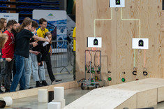Zaproszenie na międzynarodowe zawody robotów XChallenge
