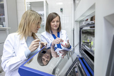 From the left: M. Kida, BEng, PhD, DSc, Assoc. Prof., S. Ziembowicz BEng, PhD, 