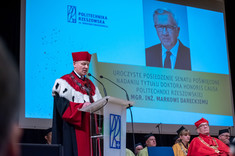 Prof. PRz Lesław Gniewek,